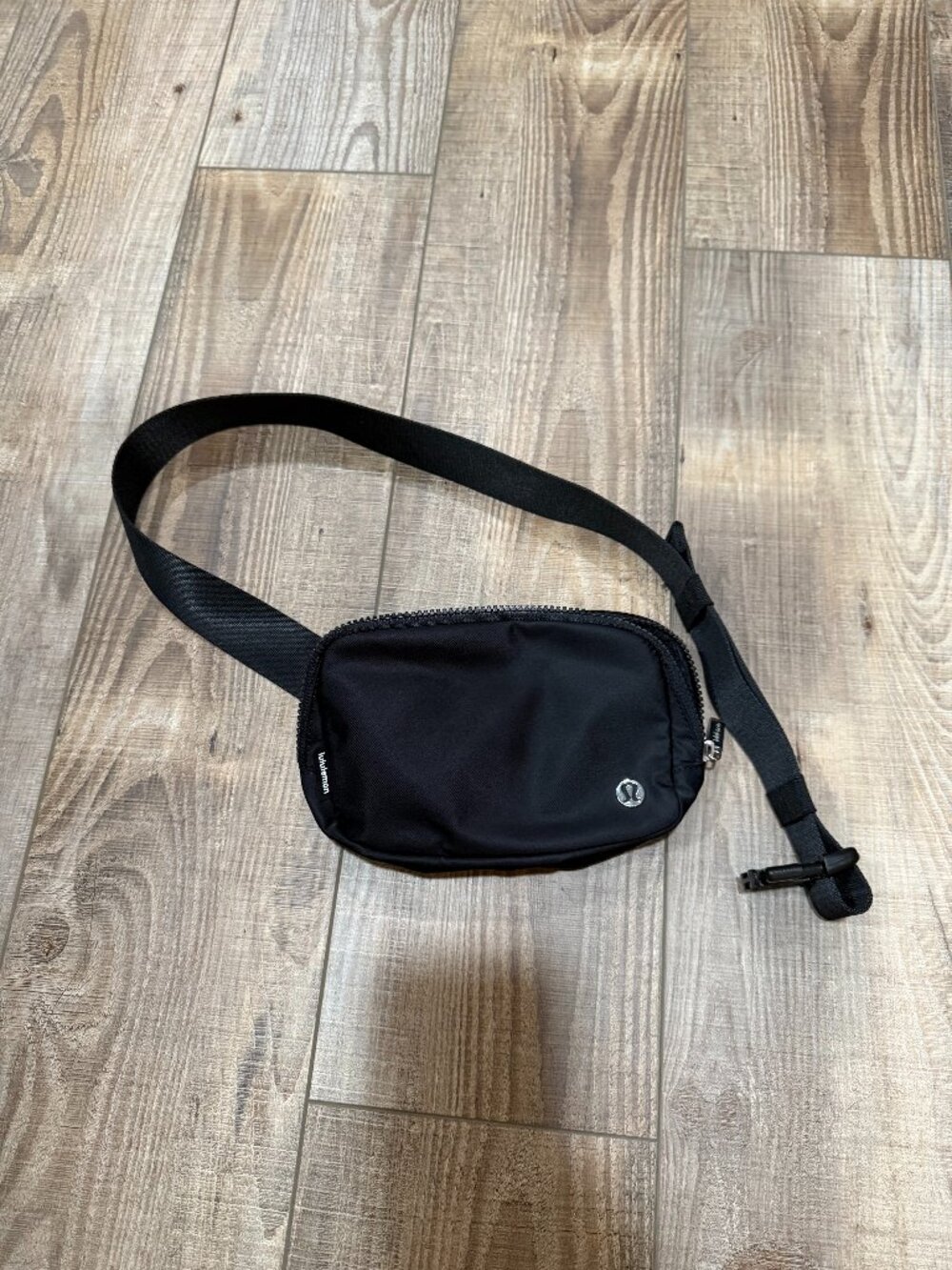 Lululemon Everywhere Belt Bag 1L, Black